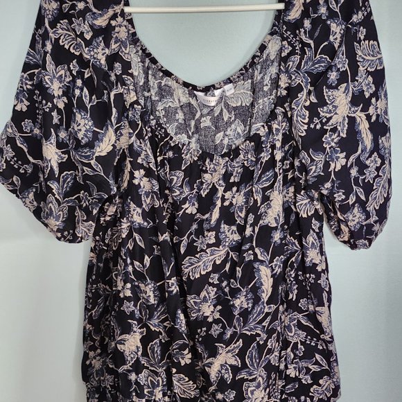 Off-the-Shoulder Top with Raglan Sleeves - Picture 1 of 5